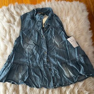 Elan Sleeveless Denim Button-Up Top